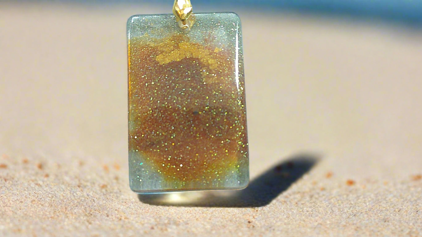 Unique Resin Pendants: One-of-a-Kind Masterpieces, Makes a Perfect Gift