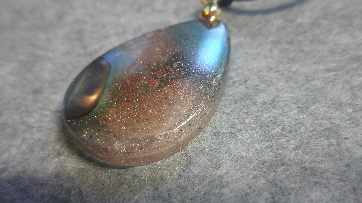 Unique Resin Pendants: One-of-a-Kind Masterpieces, Makes a Perfect Gift