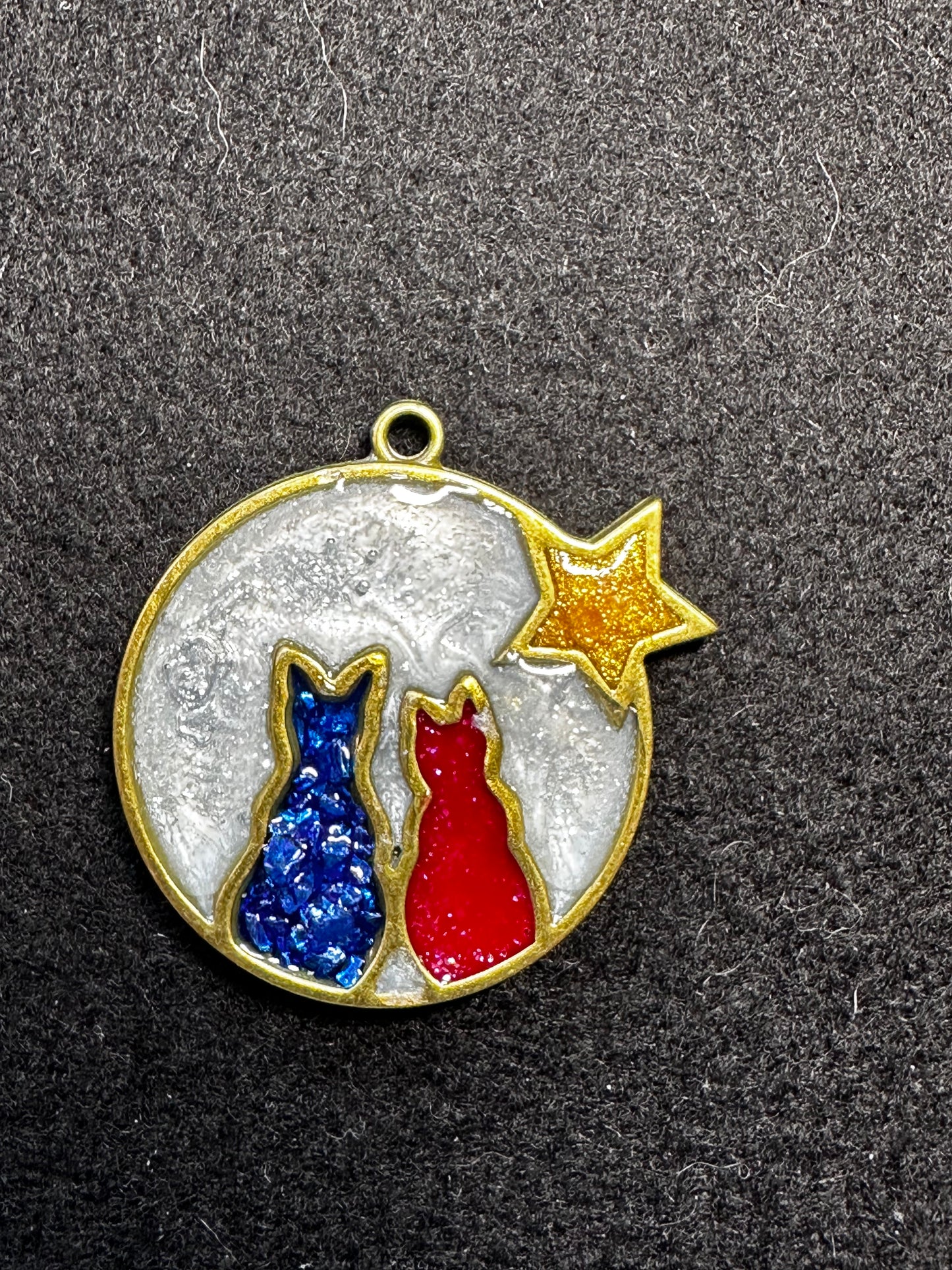 Patriotic Cat Pendant, Celebrate Your Love for Cats & Country with these cute cats